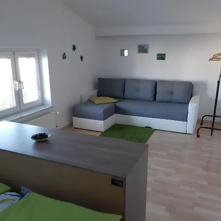 Luna Apartment *